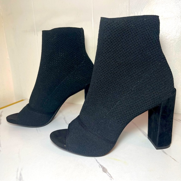 Kenneth Cole Open Toe Round Heel Black Ankle Party Cocktail Booties Size 8.5 M - Picture 1 of 10